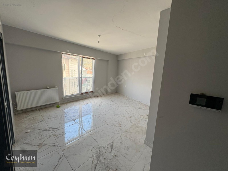 3 Oda 1 Teras Dublex Ön Cephe Sıfır Kiralık Daire — fotoğraf 6