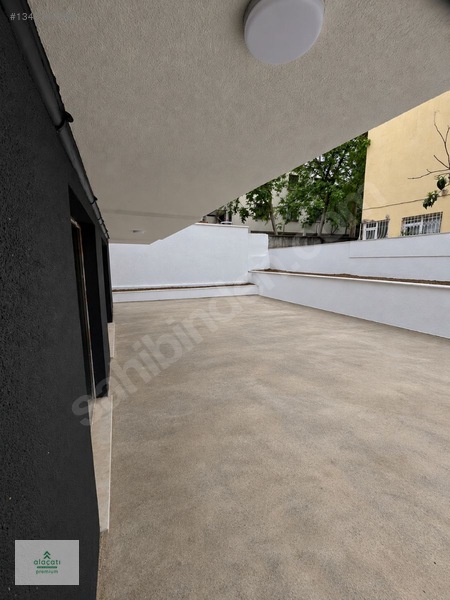 Alaçatı'dan Ayrancı'da Merkezi Konumda Yatırımlık 1+1 — fotoğraf 3