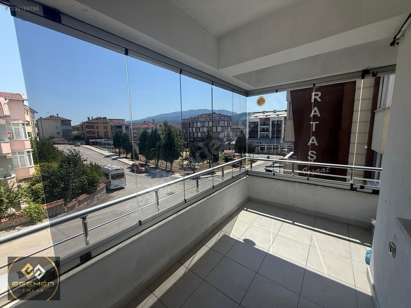 Egemen Emlak'tan 100.yıl Mahallesi'nde Eşyalı 2+1 Satılık Daire — fotoğraf 12