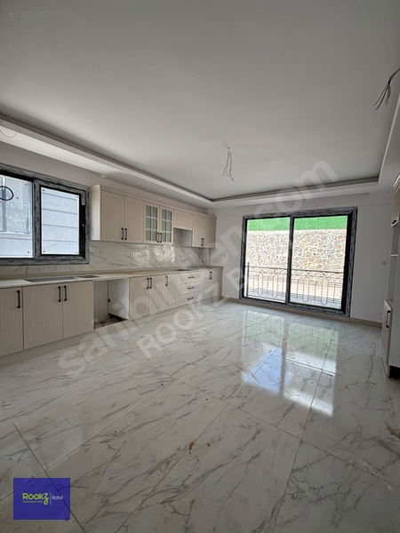 Toplu Konutta Satılık 5+1 Tripleks Villa!!! — fotoğraf 9