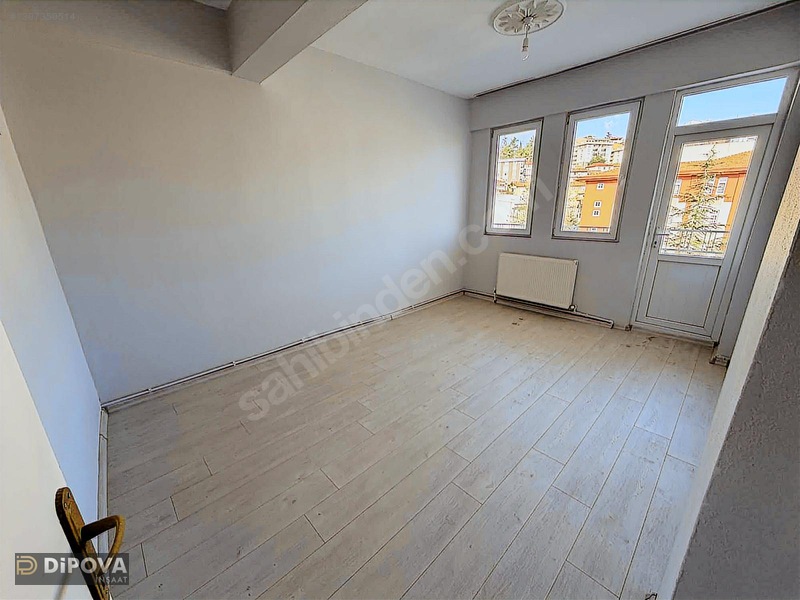 Sgk Binası Karşısında Ana Cadde Üzerinde Kiralık 2+1 Daire — fotoğraf 14