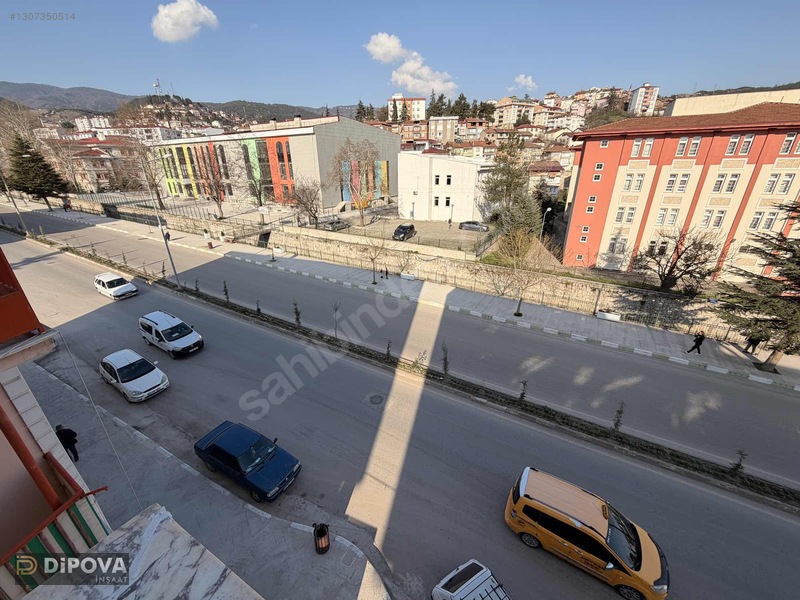 Sgk Binası Karşısında Ana Cadde Üzerinde Kiralık 2+1 Daire — fotoğraf 20