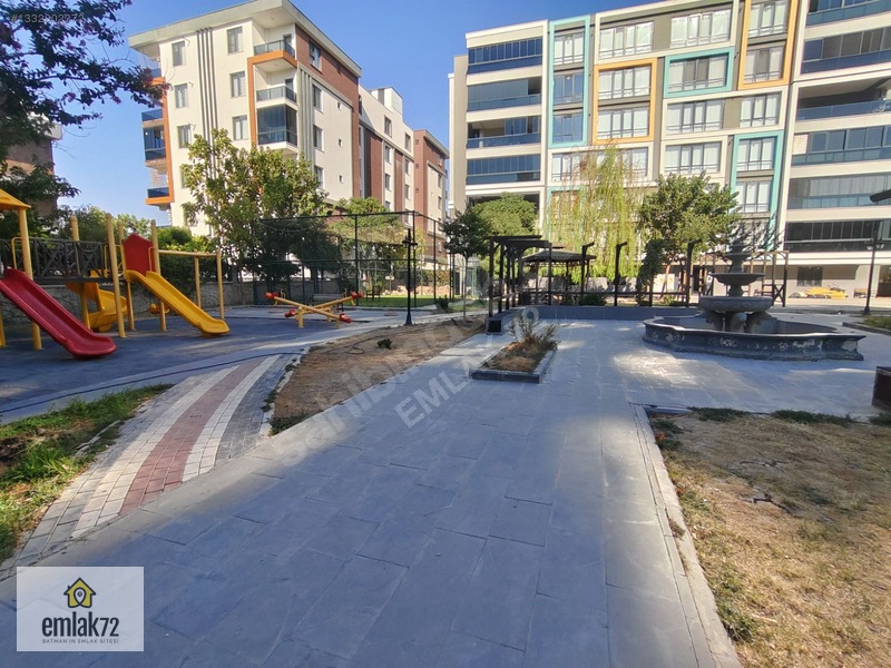 Emlak 72'den Gültepe Aze Rüya Konutlarında Kiralık Lüks Daire — fotoğraf 3