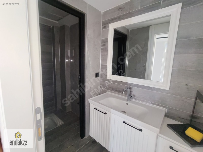 Emlak 72'den Gültepe Aze Rüya Konutlarında Kiralık Lüks Daire — fotoğraf 10