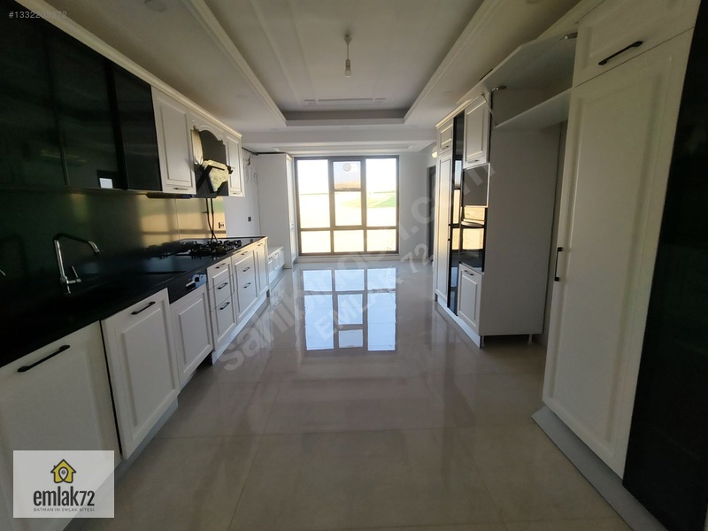 Emlak 72'den Gültepe Aze Rüya Konutlarında Kiralık Lüks Daire — fotoğraf 11