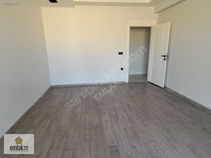 Emlak 72'den Gültepe Aze Rüya Konutlarında Kiralık Lüks Daire — fotoğraf 22