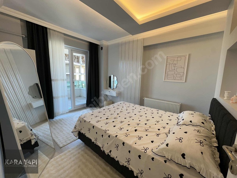 Kara Yapı_ful Sıfır Eşyalı Kombili Manzaralı İskanlı 1+1 — fotoğraf 11