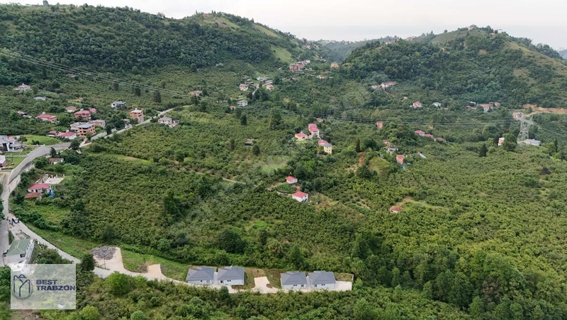 Yeşilyurtta Satılık 5.497 M² Arsa