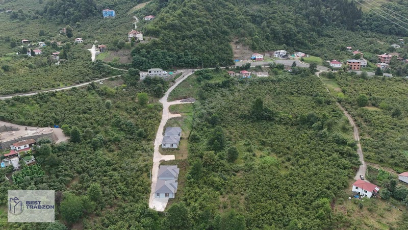 Yeşilyurtta Satılık 5.497 M² Arsa — fotoğraf 3