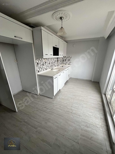 Arda'dan Bahçelievlerde 3+1 Kiralık Fırsat Daire — fotoğraf 6