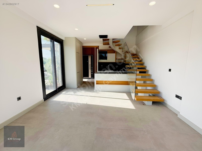 Urla Kalabakta 2+1 Ticari Tripleks Villa | 130 M² | Yeni Bina — fotoğraf 2