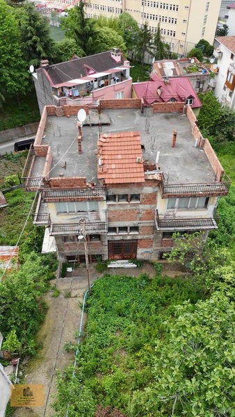 Nur Gayrimenkulden Merkezi Konumda Yatırımlık Satılık Arsa — fotoğraf 2
