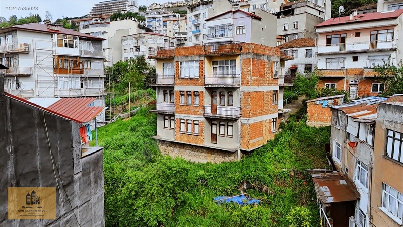 Nur Gayrimenkulden Merkezi Konumda Yatırımlık Satılık Arsa — fotoğraf 4
