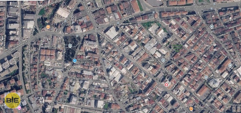 Bahçelievlerde İki Caddeye Cepheli Ticari İmarlı Satılık Arsa