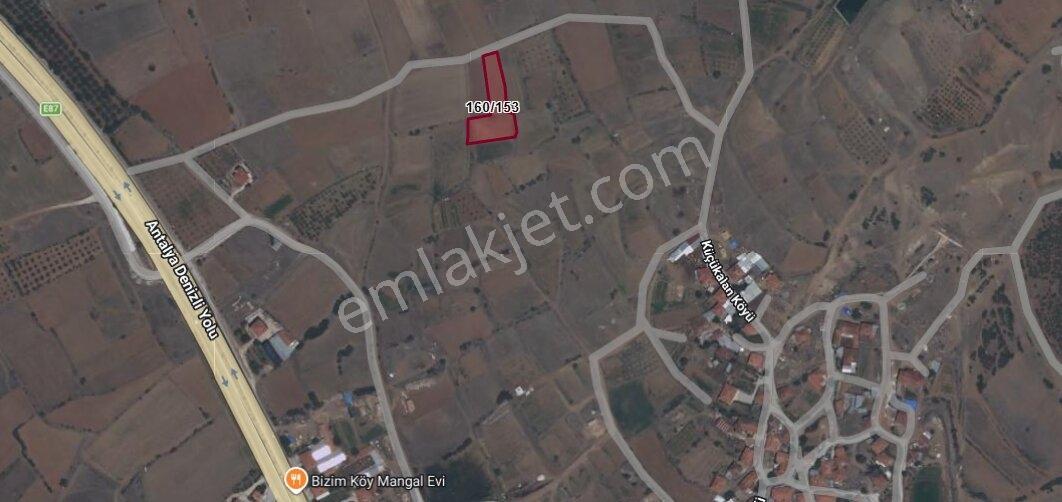 Köy Yerleşık Alanı İçınde | Kadastral Yola Cephelı — fotoğraf 6