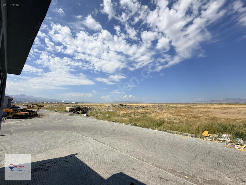 Remax İlke'den Akdağ Sanayi Sitesi'nde Kiralık İş Yeri — fotoğraf 10