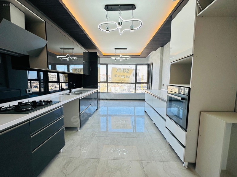 Bulvar Cepheli█ Ultralüx Sitede Sıfır 12.kat K.otoparklı Şık 4+1 — fotoğraf 2
