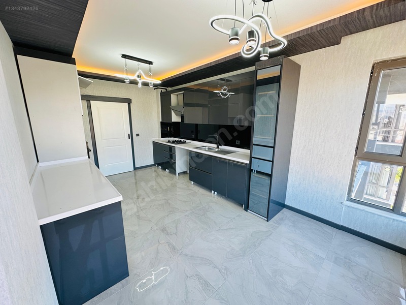 Bulvar Cepheli█ Ultralüx Sitede Sıfır 12.kat K.otoparklı Şık 4+1 — fotoğraf 8