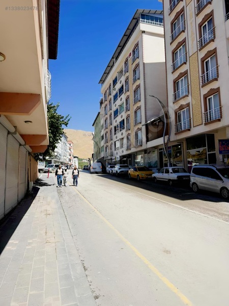 Çok Güzel Konumda Acil Satılık Dükkan — fotoğraf 8