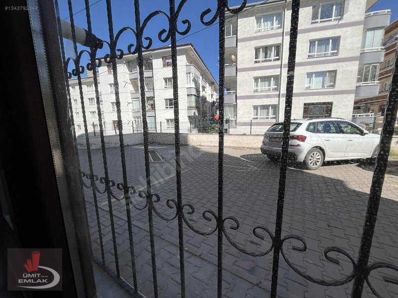 Kutluda Kot 1 Bahçekat 2+1 Yapılı Asansörlü — fotoğraf 12