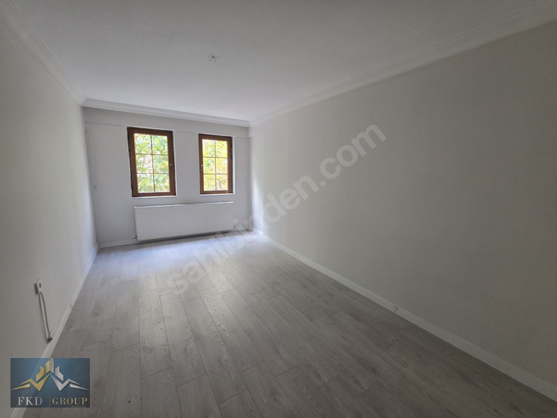 Kuyumcular Çarşısında 3+1 Kiralık Geniş Lüx Daire — fotoğraf 3