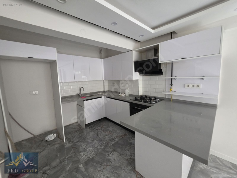 Kuyumcular Çarşısında 3+1 Kiralık Geniş Lüx Daire — fotoğraf 5
