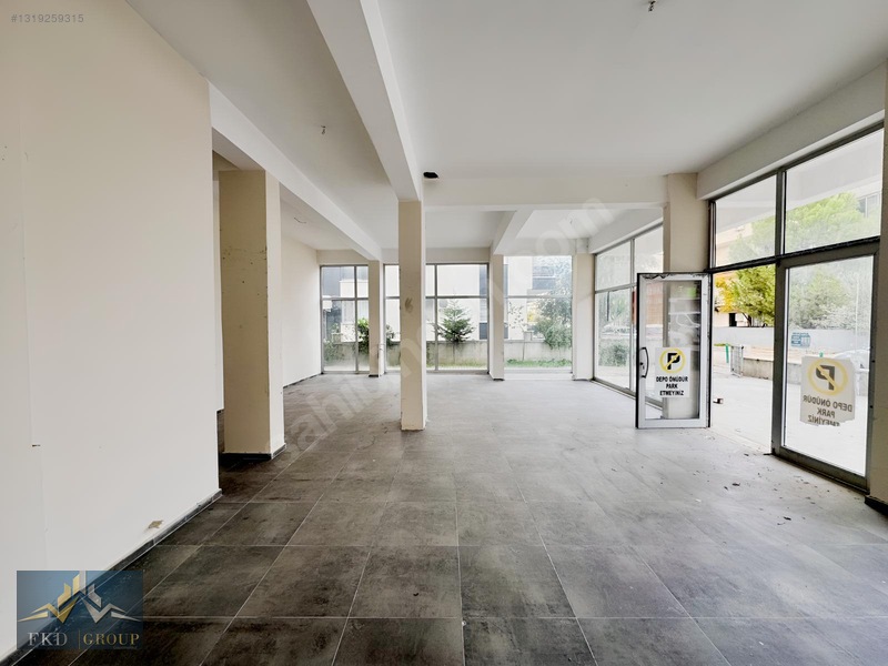 Fkd Grup Kiralık Muradiye'de Bahçeli Dükkan — fotoğraf 2
