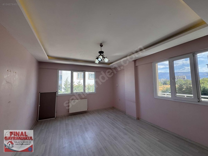 Muradiye Mahallesi Site İçi 2+1 Kiralık Daire — fotoğraf 8