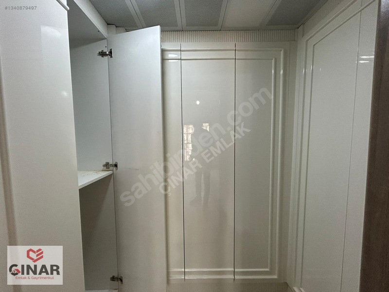Direkt Tapu Teslim Eksiksiz Giyinme Odalı 3+1 Satılık Daire !! — fotoğraf 19