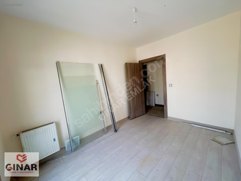 Direkt Tapu Teslim Eksiksiz Giyinme Odalı 3+1 Satılık Daire !! — fotoğraf 22