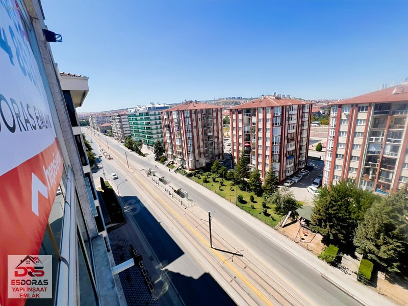 Kentpark'a Komşu Borsa Caddesi'nde Masrafsız 3+1 Fırsat Daire — fotoğraf 2