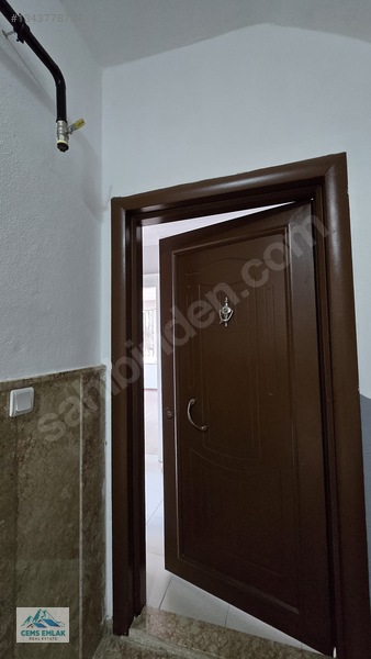 Kızılarık Mah. Caddeye 50 Metre Kepez Belediyesi Kavş. 100 — fotoğraf 3