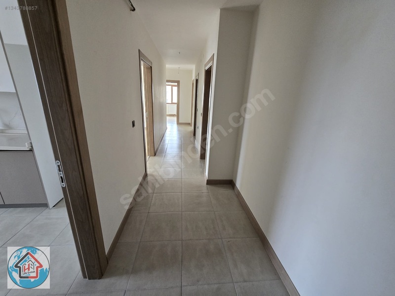 Hb Life Emlaktan Satılık Manzaralı 3+1 — fotoğraf 22