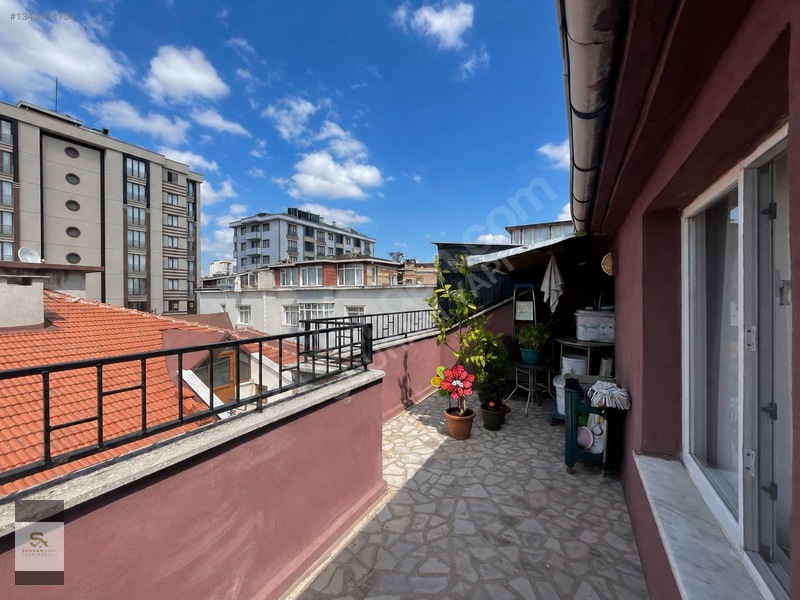 Metroya Yürüme Mesafesi | Merkezde 2+1 Satılık Çatı Katı 80 M² — fotoğraf 11