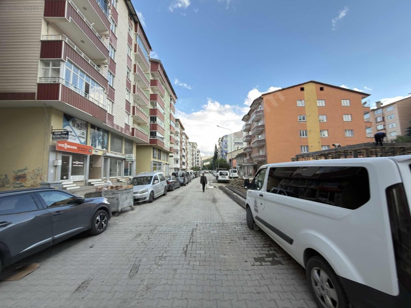 İçi Yapılı Lüx Ara Kat Ferah Satılık Daire — fotoğraf 4