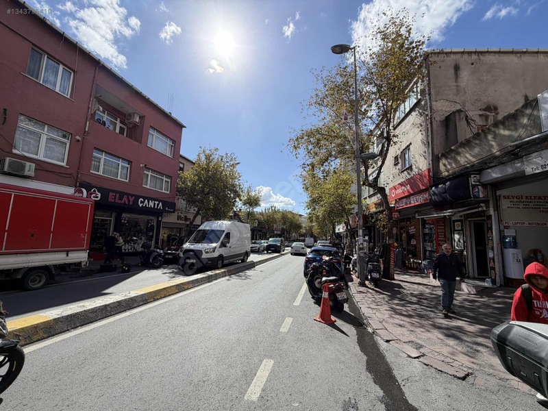 Osman Tatlıdan Okmeydanı Ana Caddede Kiralık İçi Büyük İş Yeri — fotoğraf 14