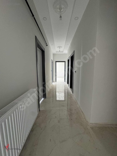 Akyol Emlak'tan Çift Balkonlu Geniş Sıfır Kiralık 3+1 — fotoğraf 11