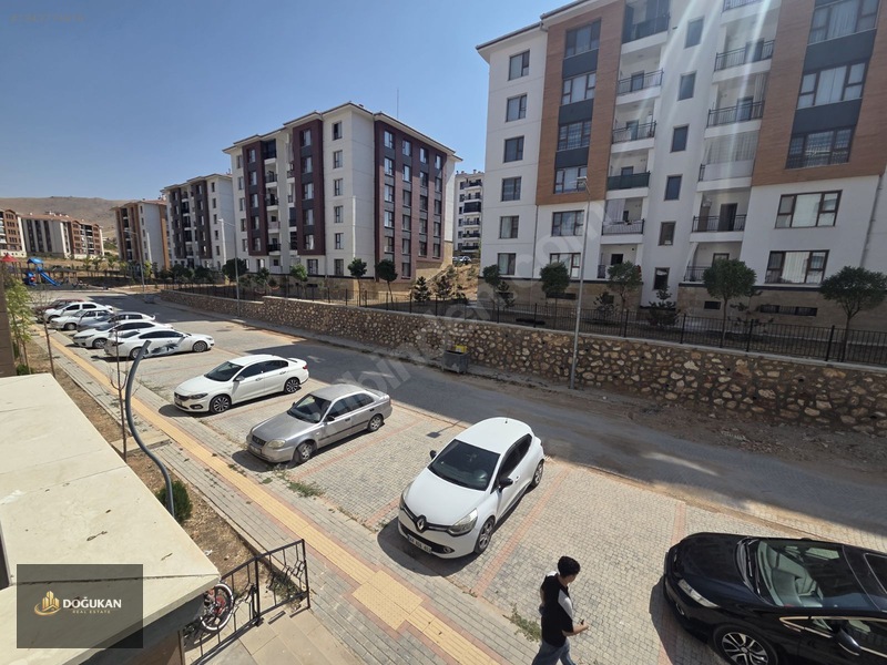 Doğukan Real Estate | Yöntemim Okulu A101 Karşısı 3+1 Kiralık — fotoğraf 16