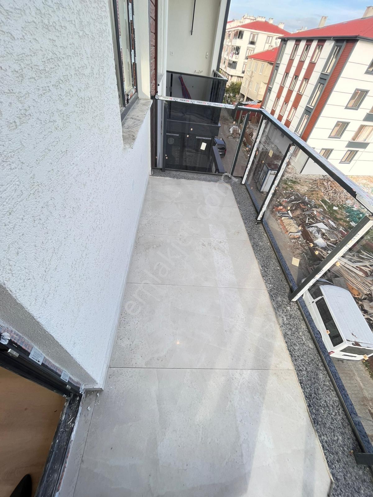 Çorlu Ç.Çeşmede Site İçinde 2+1 Satılık Daire — fotoğraf 17