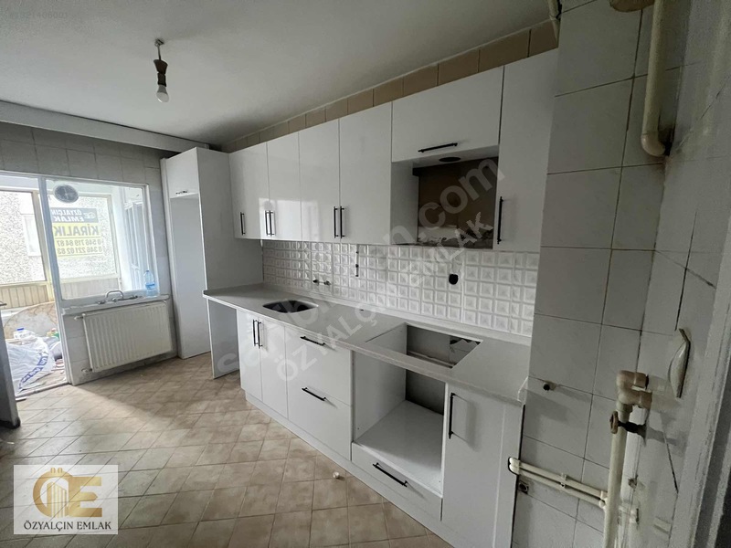 Özyalçın'dan Demirciler Ardı Mahallesinde 3+1 Kiralık Daire — fotoğraf 3