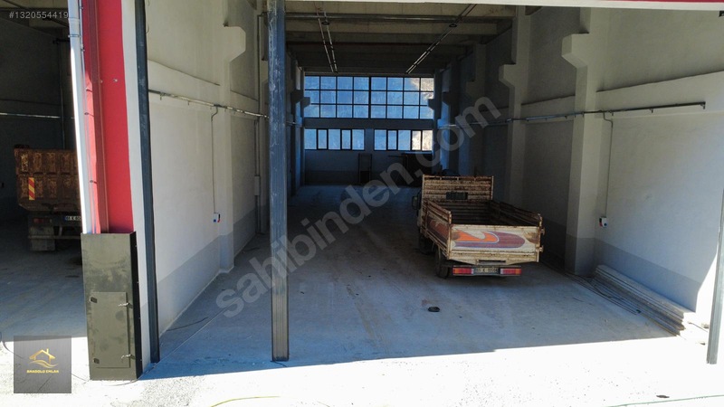 Trabzon Dolaylı Mincanlar Sanayi Sitesi Kiralık 262 M2 Dükkan — fotoğraf 4