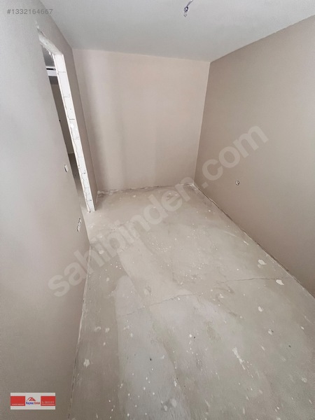 Kaçmaz'dan Küçükyalı Çamlık Sahil'de Ön Cepheli Lüks Geniş 1+1 — fotoğraf 18