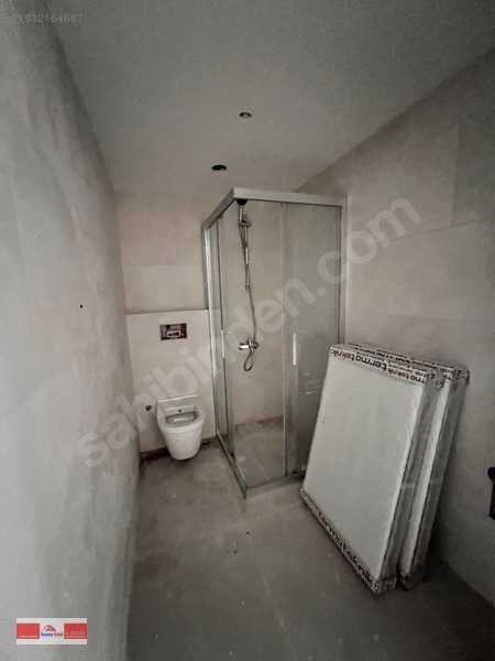 Kaçmaz'dan Küçükyalı Çamlık Sahil'de Ön Cepheli Lüks Geniş 1+1 — fotoğraf 20