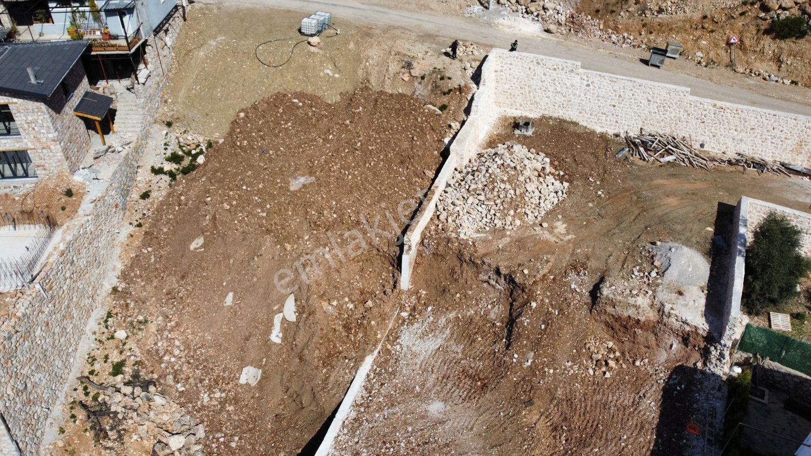 Fethiye Faralya Kirmede Çift Villa Yapılır Köyiçi Satılık Arsa — fotoğraf 4