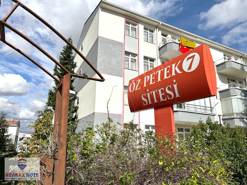 Batıkent Özpetek 7 Sitesinde Kiralık 3+1 Daire