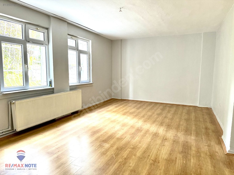 Batıkent Özpetek 7 Sitesinde Kiralık 3+1 Daire — fotoğraf 10