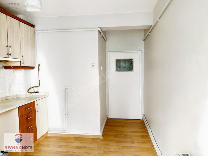 Batıkent Özpetek 7 Sitesinde Kiralık 3+1 Daire — fotoğraf 24