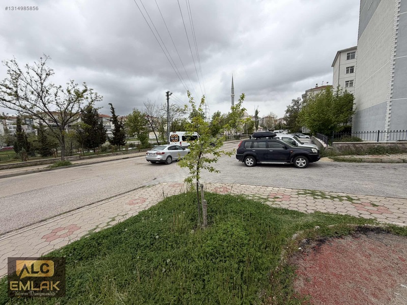 A L C Den Site İçi Metro Ve Okul Yakını 3+1 Salon B. Satılık — fotoğraf 4