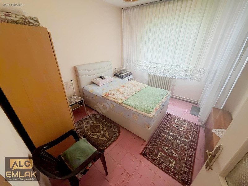 A L C Den Site İçi Metro Ve Okul Yakını 3+1 Salon B. Satılık — fotoğraf 9