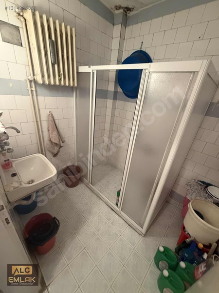 A L C Den Site İçi Metro Ve Okul Yakını 3+1 Salon B. Satılık — fotoğraf 15